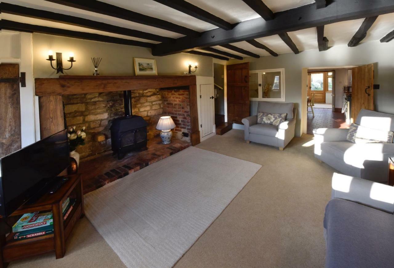 Bells Cottage Alderton  Kültér fotó
