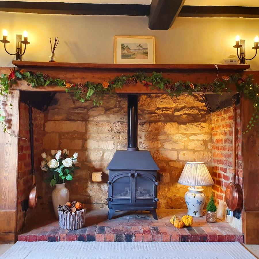 Bells Cottage Alderton  Kültér fotó